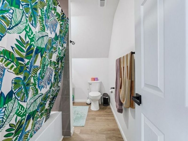 22711 Vera Street, Warrensville Heights, OH 44128 Photo 28