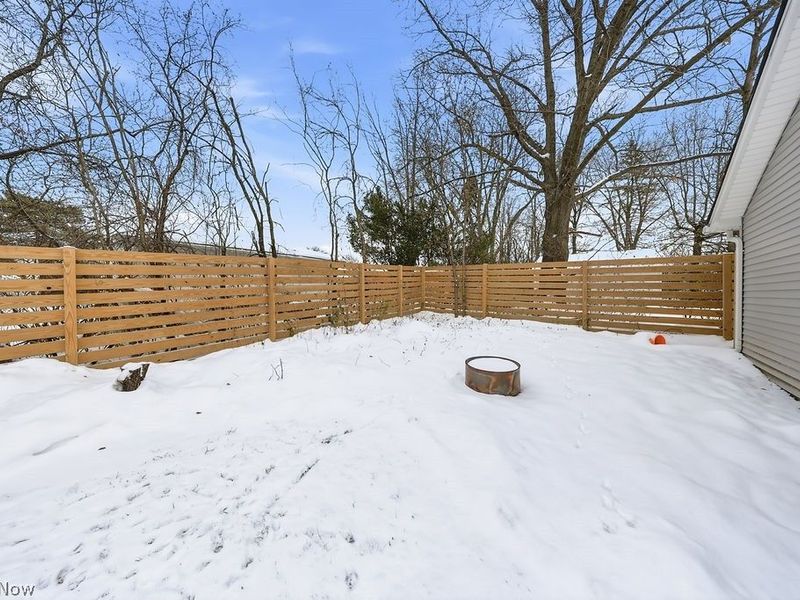 22711 Vera Street, Warrensville Heights, OH 44128 Photo 40