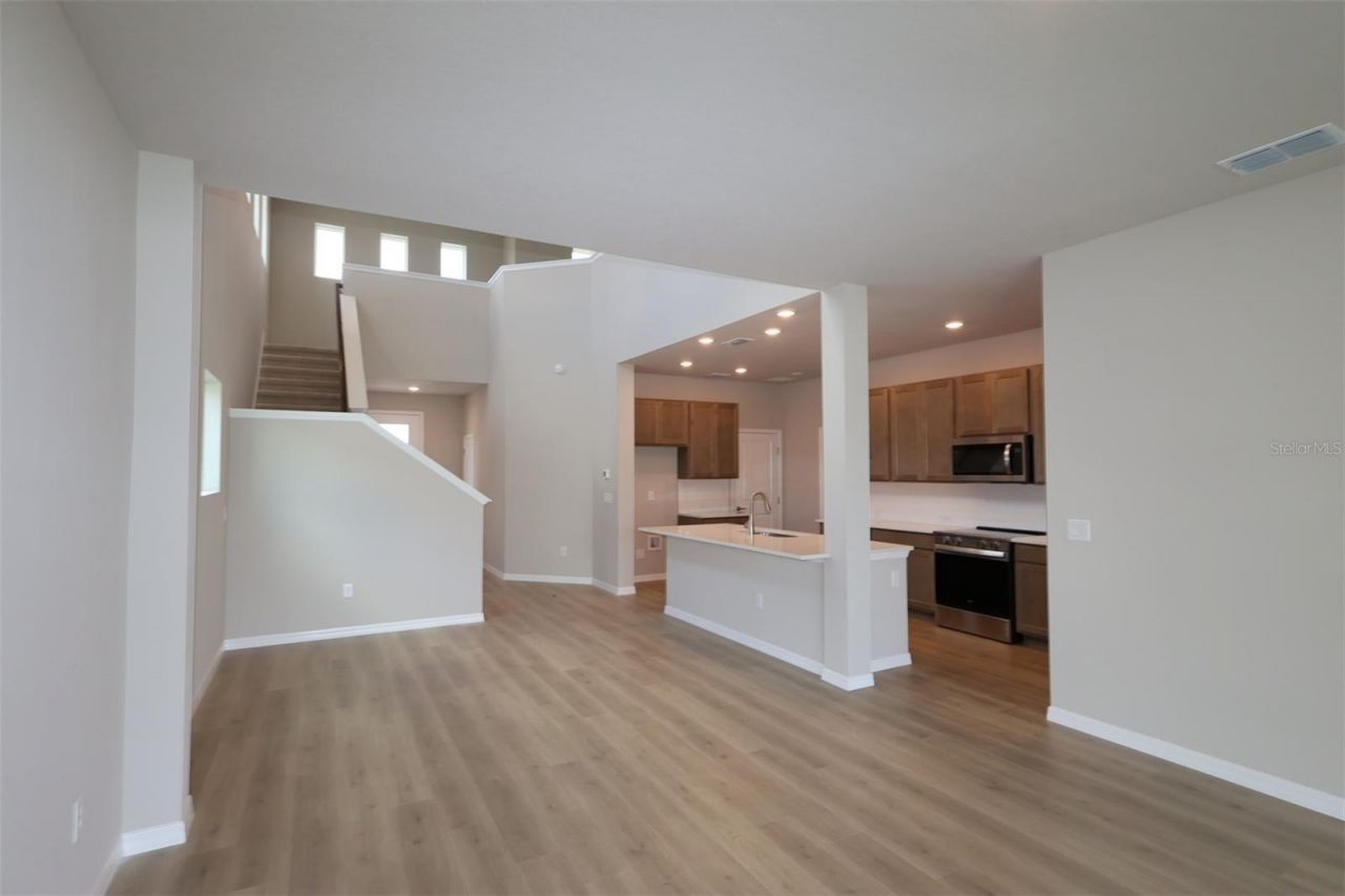 618 Kingswood Court, Bradenton, FL 34212 Photo