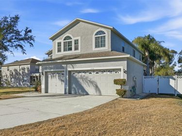 1730 OAK POND COURT, OLDSMAR, FL 34677