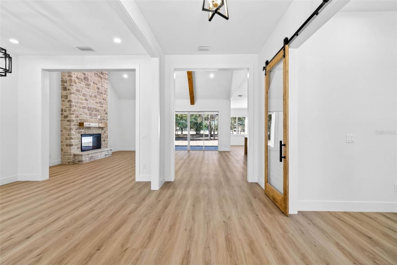 14823 Crimson Oaks Trail, Dade City, FL 33525 Photo