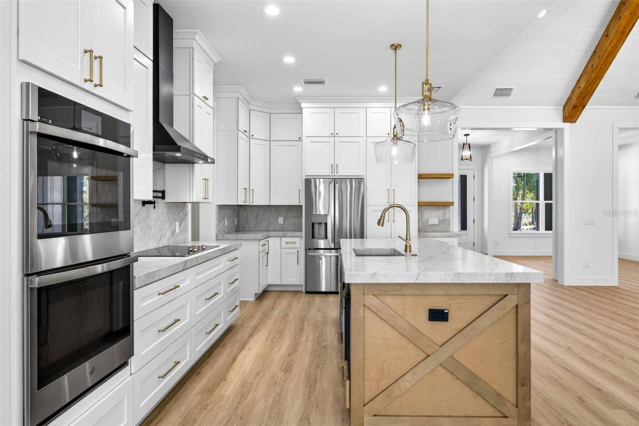 14823 Crimson Oaks Trail, Dade City, FL 33525 Photo