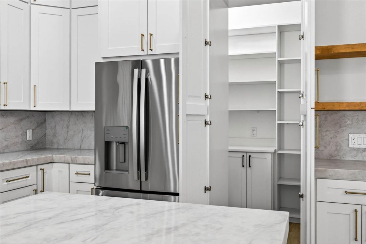 14823 Crimson Oaks Trail, Dade City, FL 33525 Photo