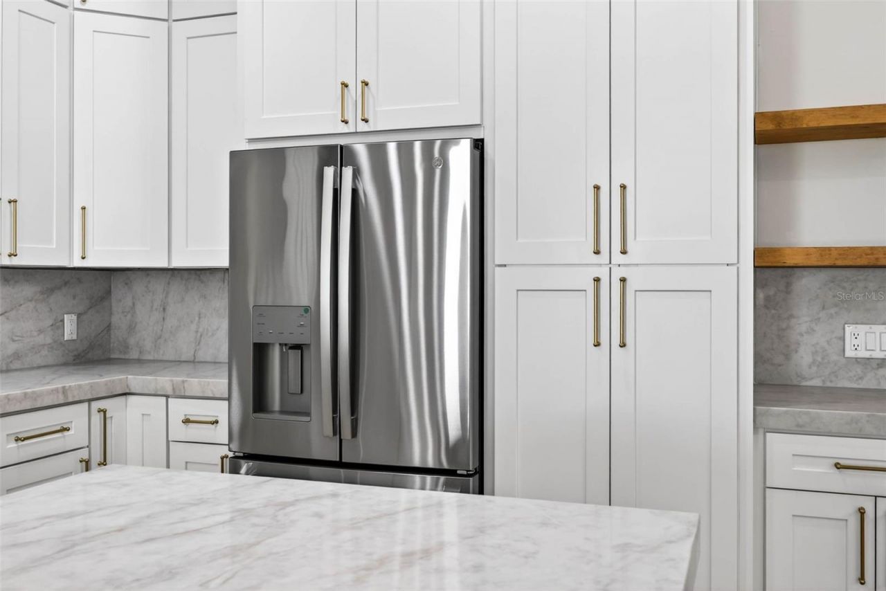 14823 Crimson Oaks Trail, Dade City, FL 33525 Photo