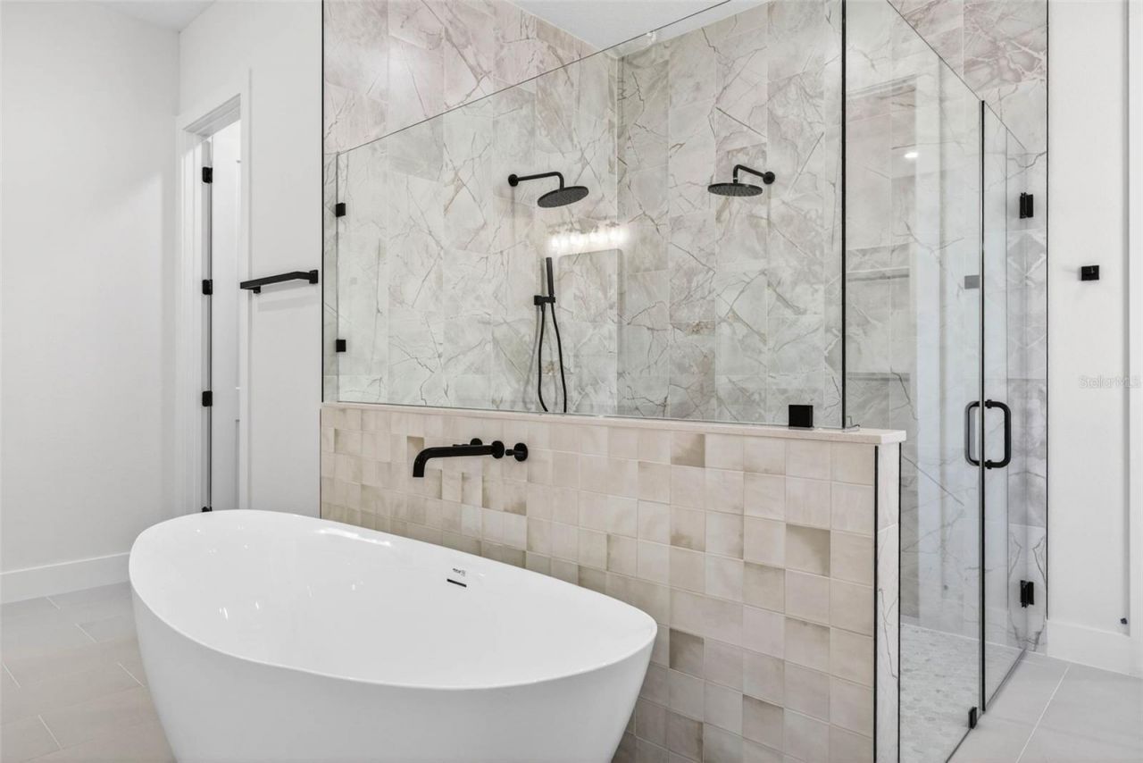 14823 Crimson Oaks Trail, Dade City, FL 33525 Photo