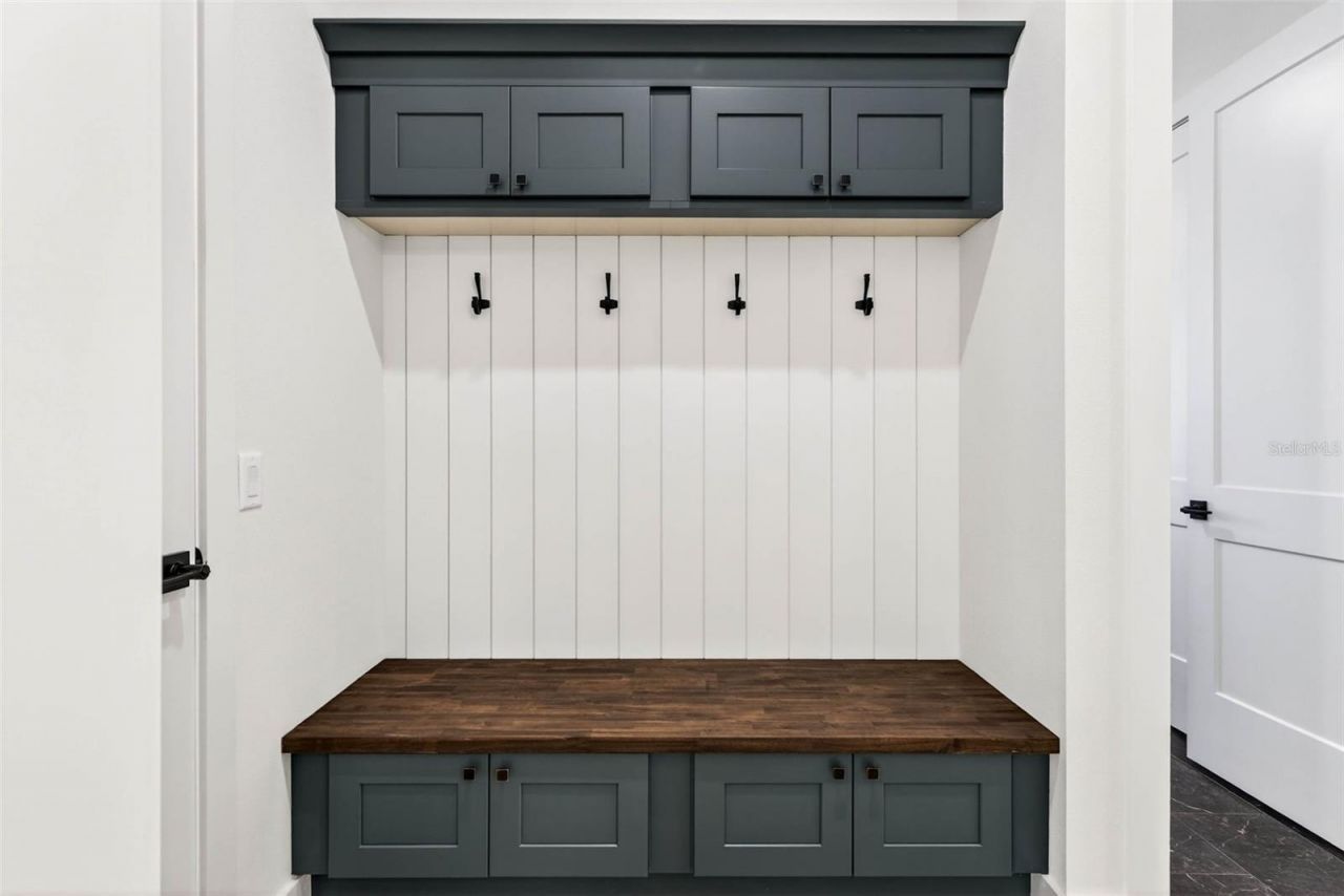 14823 Crimson Oaks Trail, Dade City, FL 33525 Photo