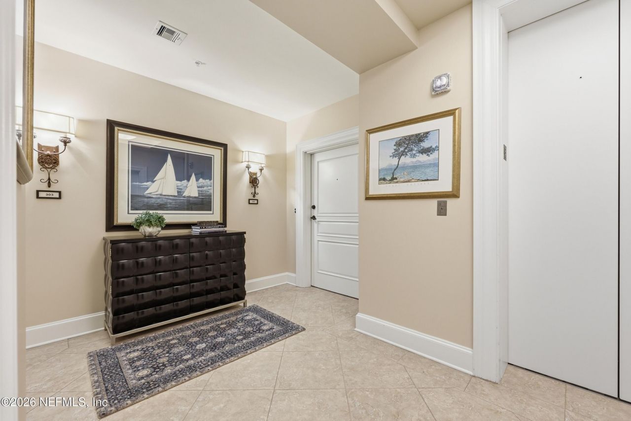 2358 Riverside Avenue, Unit 304, Jacksonville, FL 32204 Photo