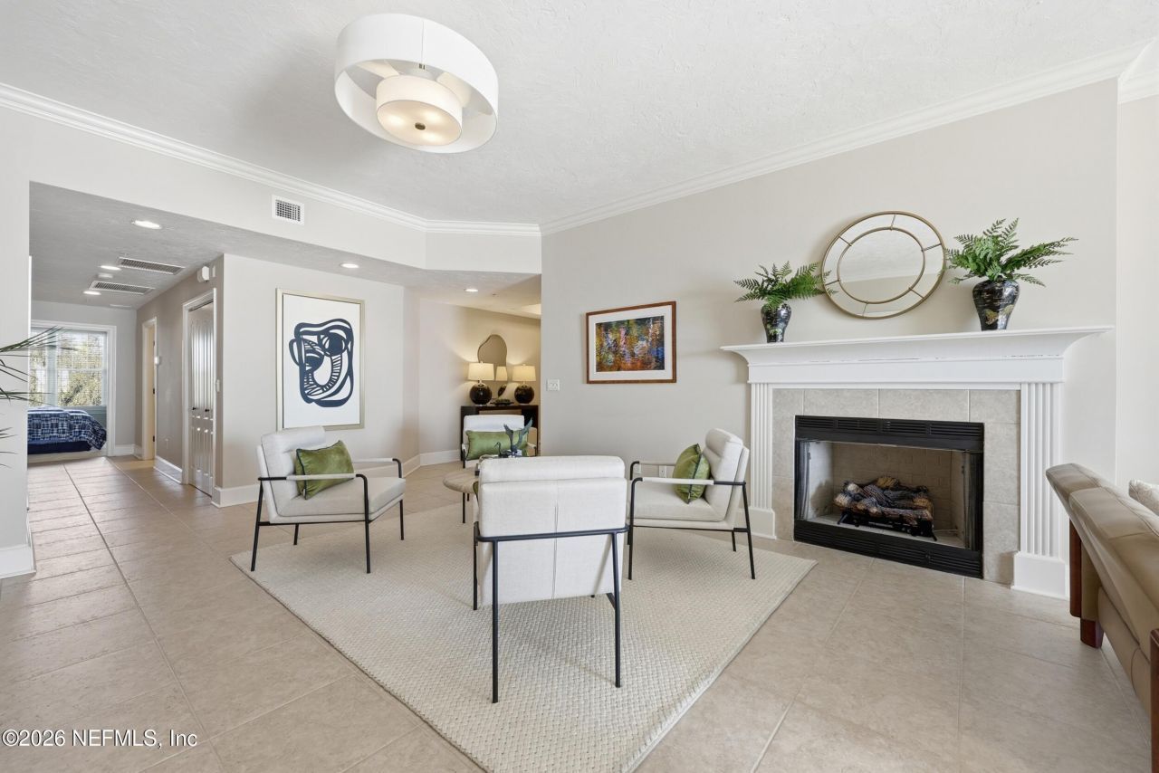 2358 Riverside Avenue, Unit 304, Jacksonville, FL 32204 Photo