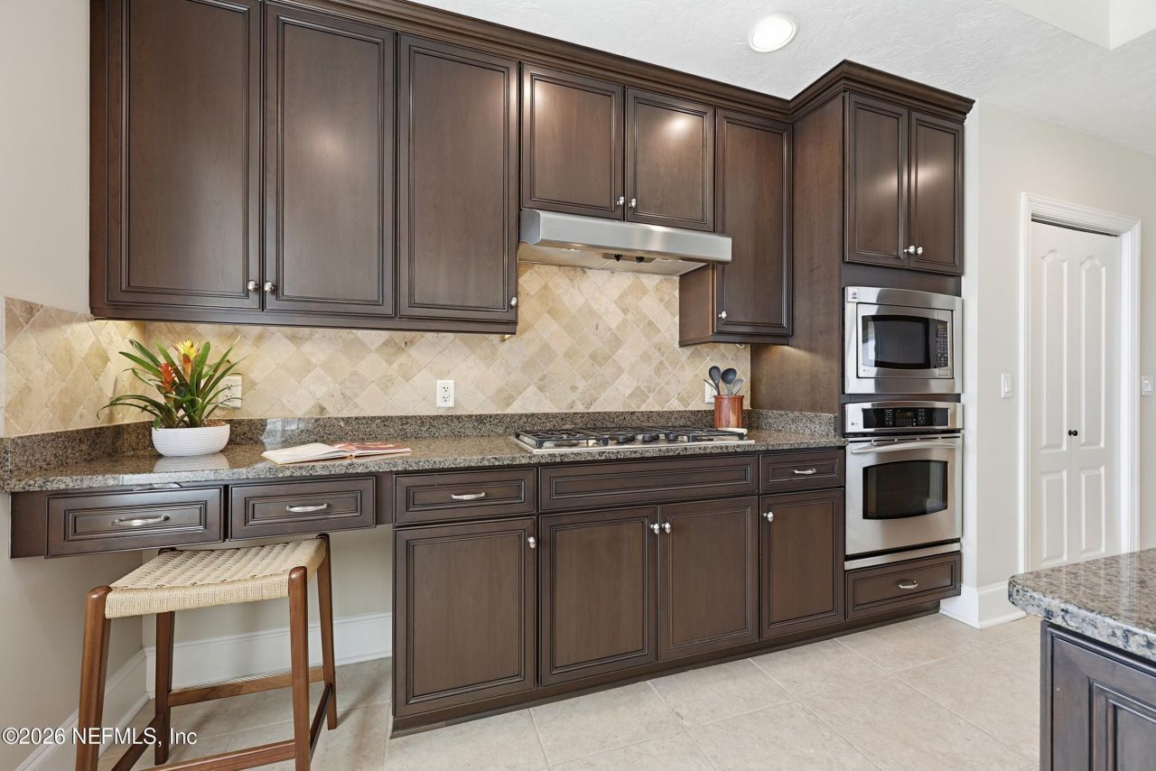 2358 Riverside Avenue, Unit 304, Jacksonville, FL 32204 Photo