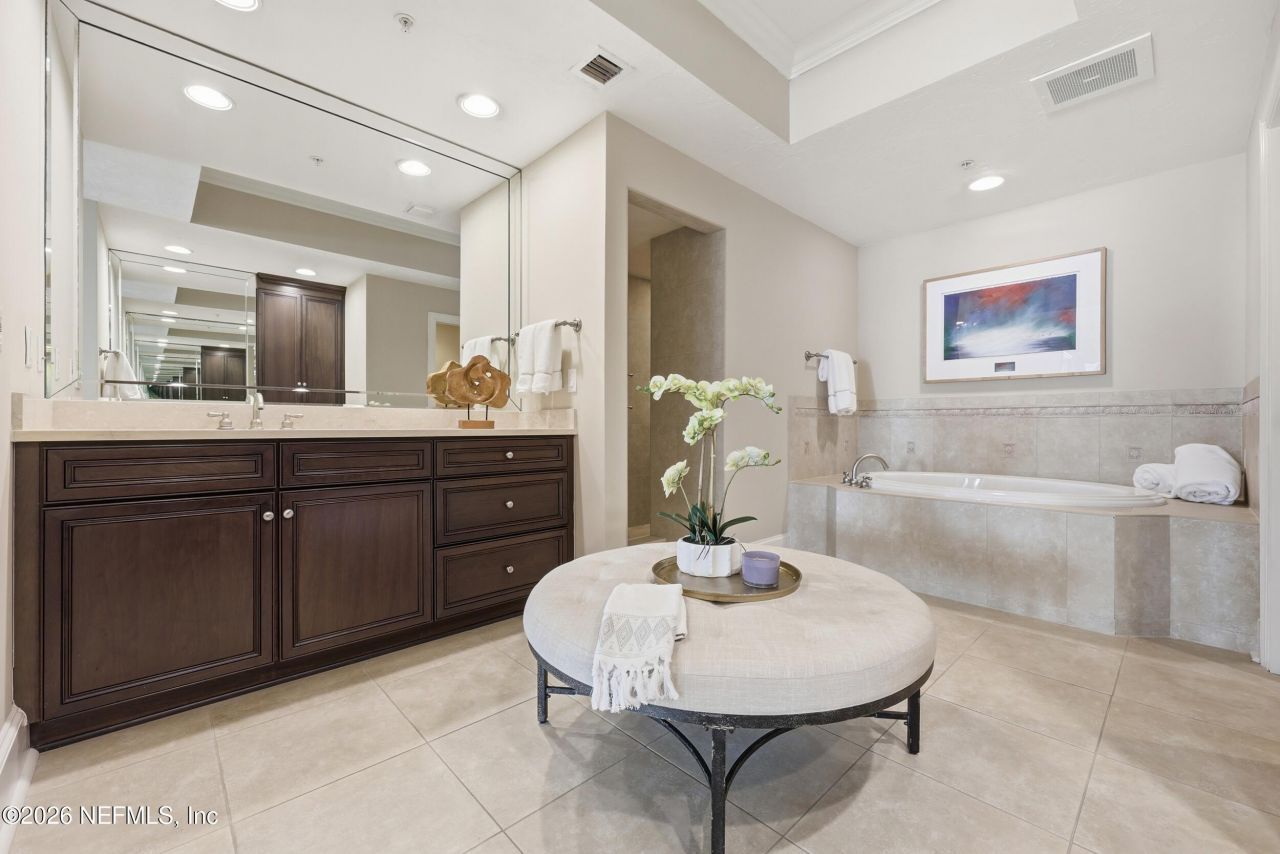 2358 Riverside Avenue, Unit 304, Jacksonville, FL 32204 Photo