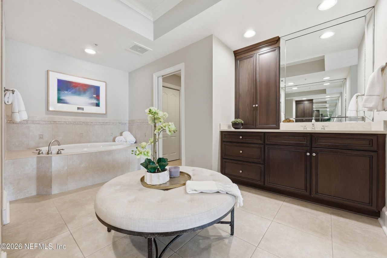 2358 Riverside Avenue, Unit 304, Jacksonville, FL 32204 Photo