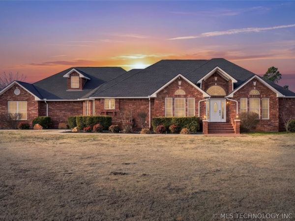 2168 S 433 Road, Pryor, OK 74361