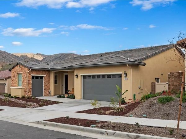 11669 Ambling Way, Corona, CA 92883