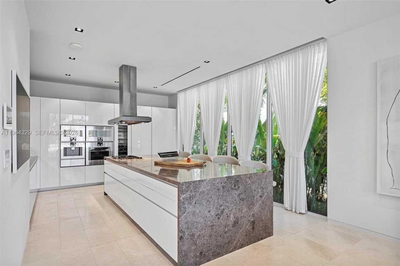 1031 W 48th St , Unit 6, Miami Beach, FL 33140 Photo