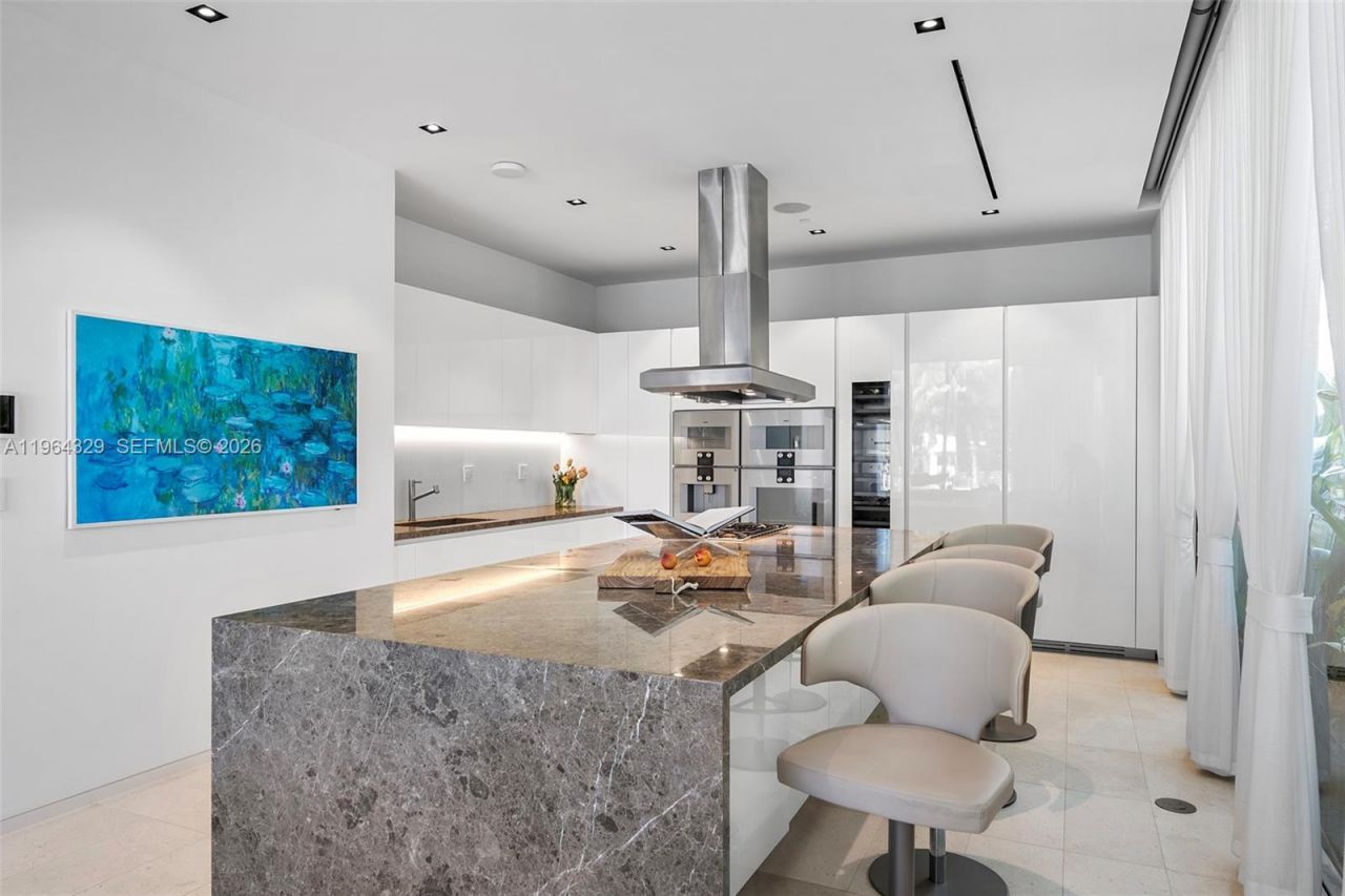 1031 W 48th St , Unit 6, Miami Beach, FL 33140 Photo