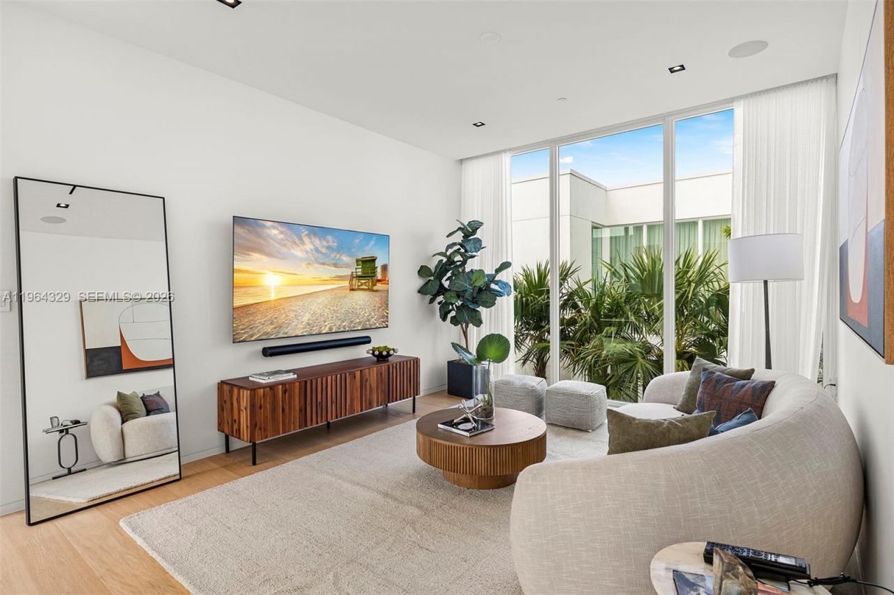 1031 W 48th St , Unit 6, Miami Beach, FL 33140 Photo