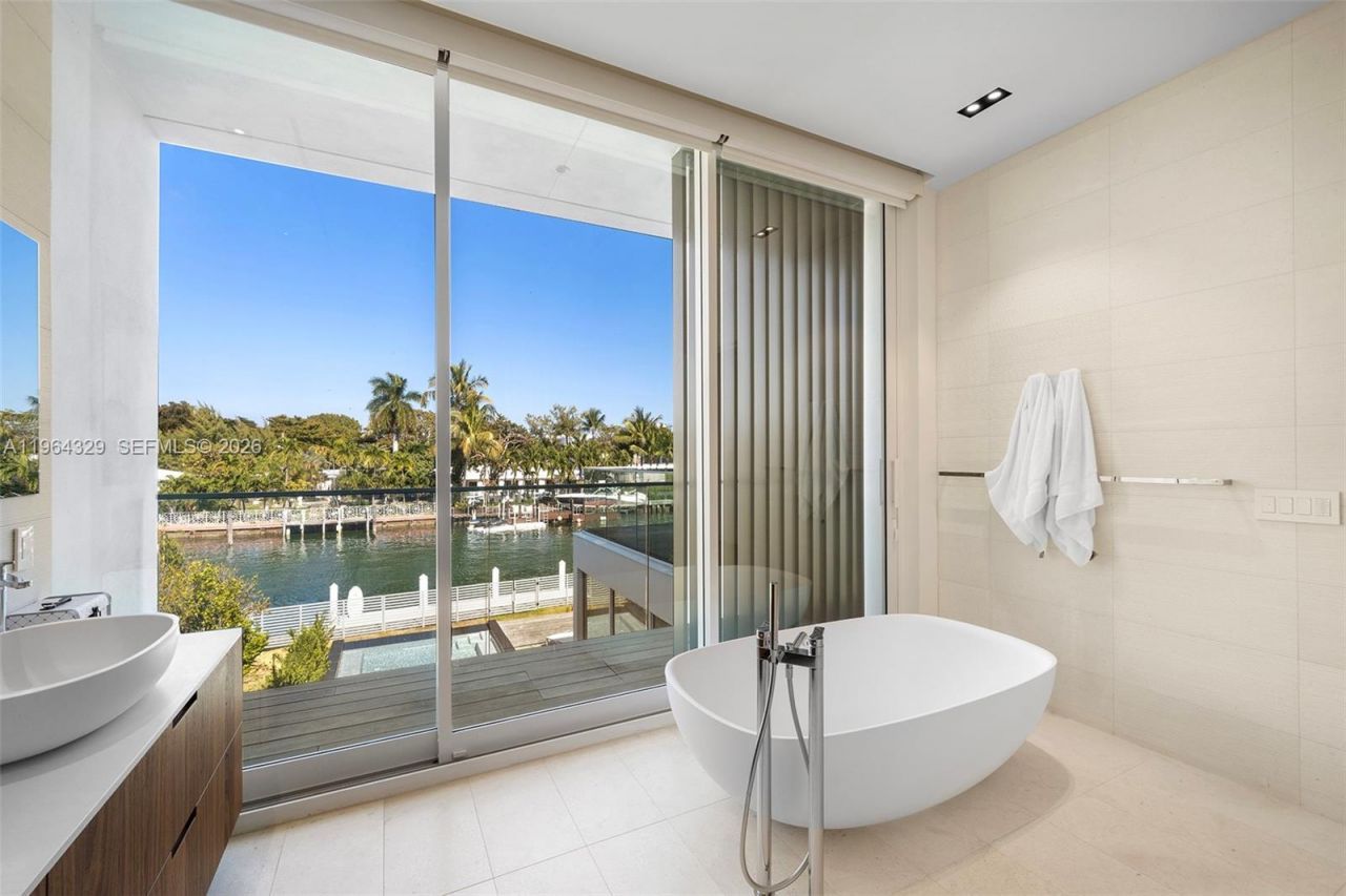 1031 W 48th St , Unit 6, Miami Beach, FL 33140 Photo