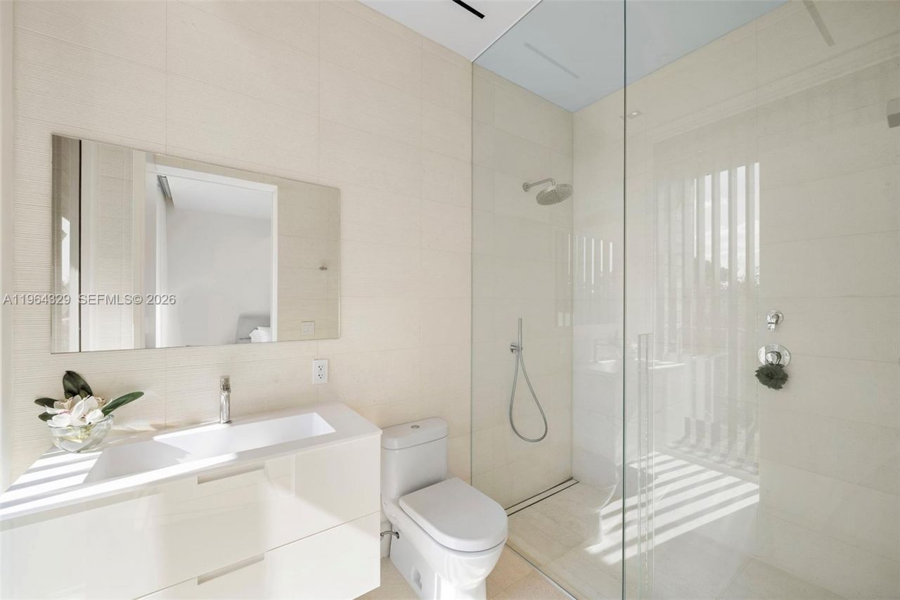 1031 W 48th St , Unit 6, Miami Beach, FL 33140 Photo