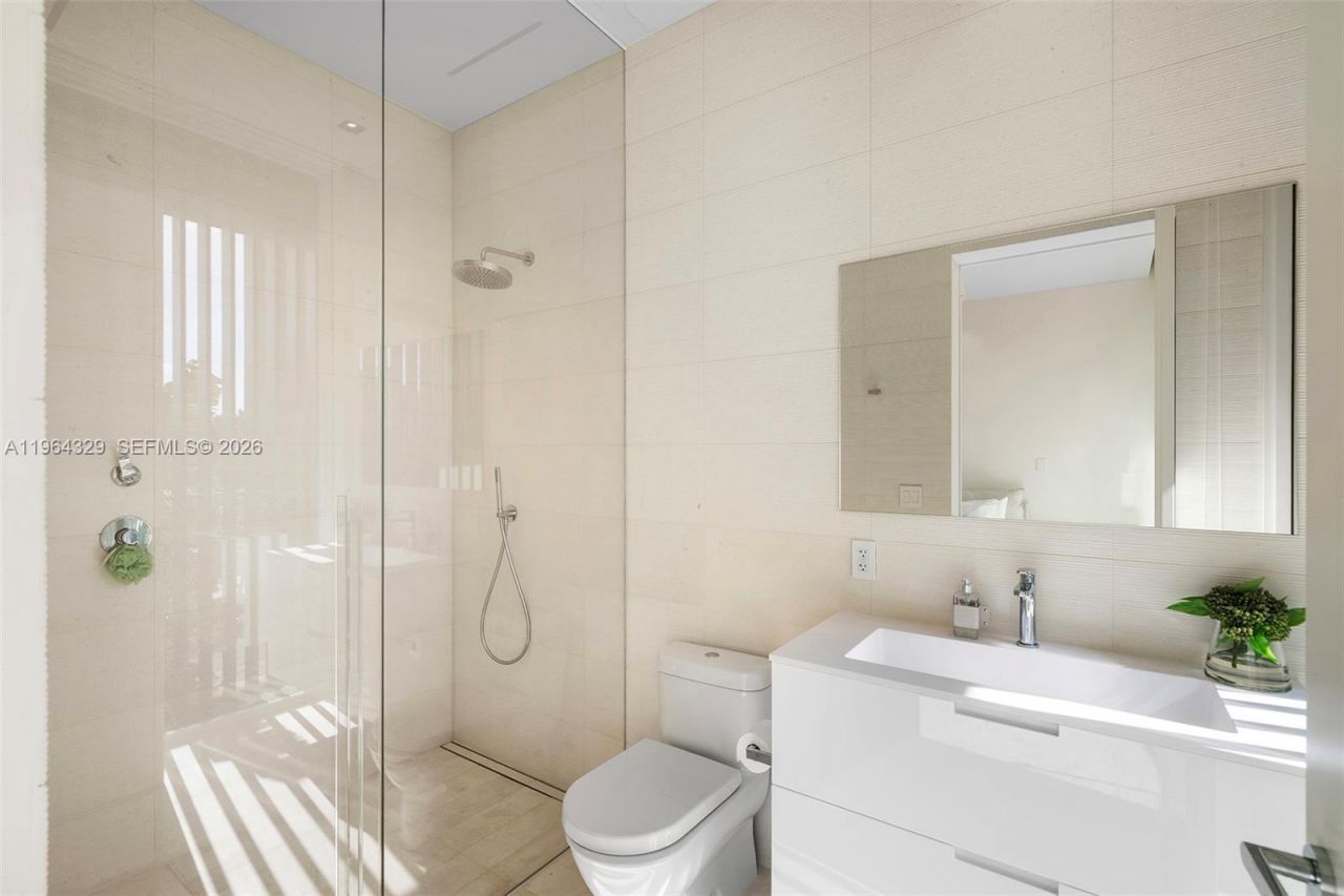 1031 W 48th St , Unit 6, Miami Beach, FL 33140 Photo