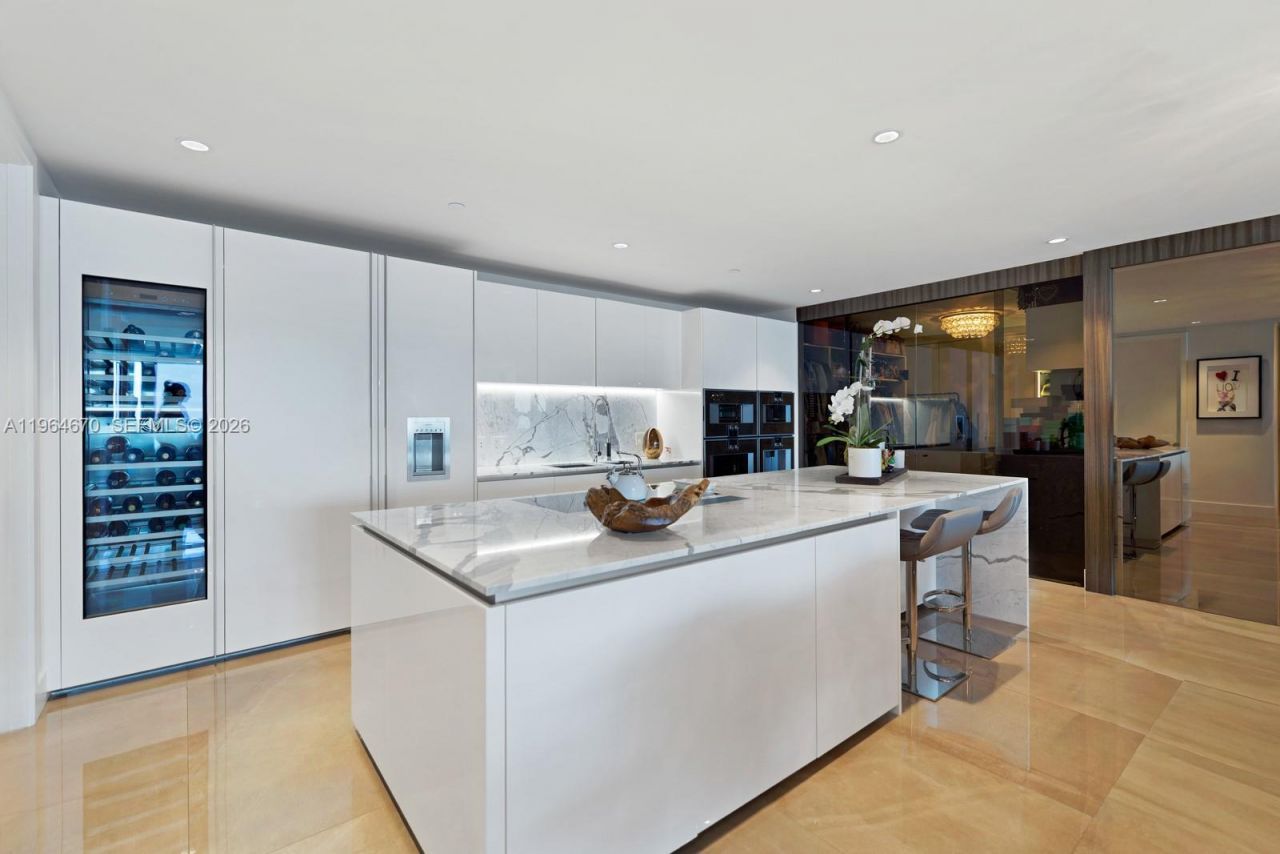 10201 Collins Ave, Unit 1706, Bal Harbour, FL 33154 Photo