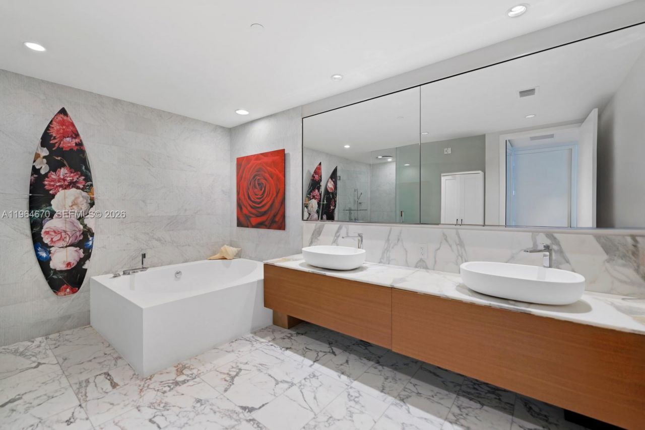 10201 Collins Ave, Unit 1706, Bal Harbour, FL 33154 Photo