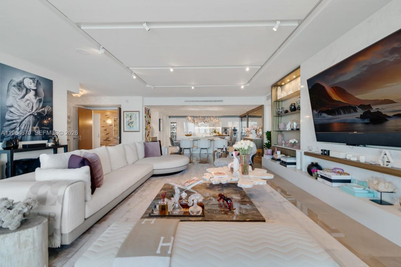 10201 Collins Ave, Unit 1706, Bal Harbour, FL 33154 Photo