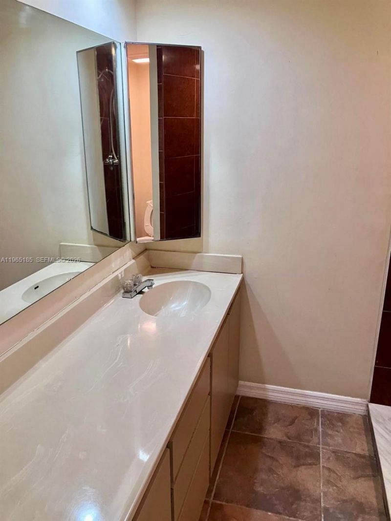 2610 26th Way , Riviera Beach, FL 33407 Photo