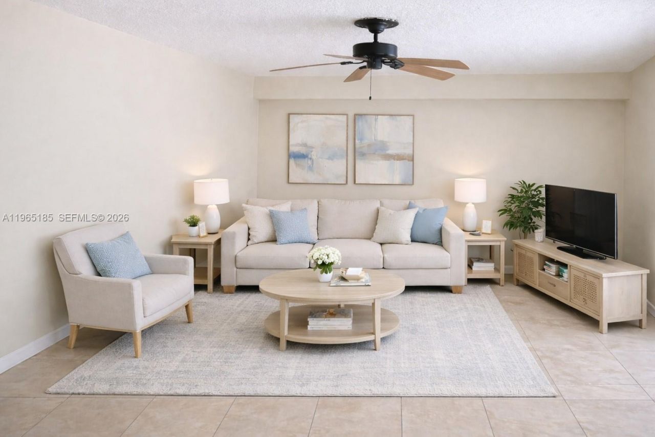 2610 26th Way , Riviera Beach, FL 33407 Photo