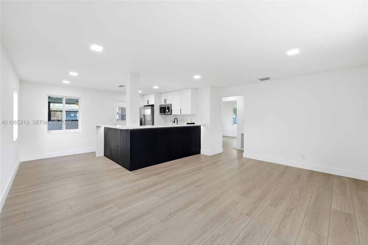 921 N 32nd Ave, Hollywood, FL 33021 Photo