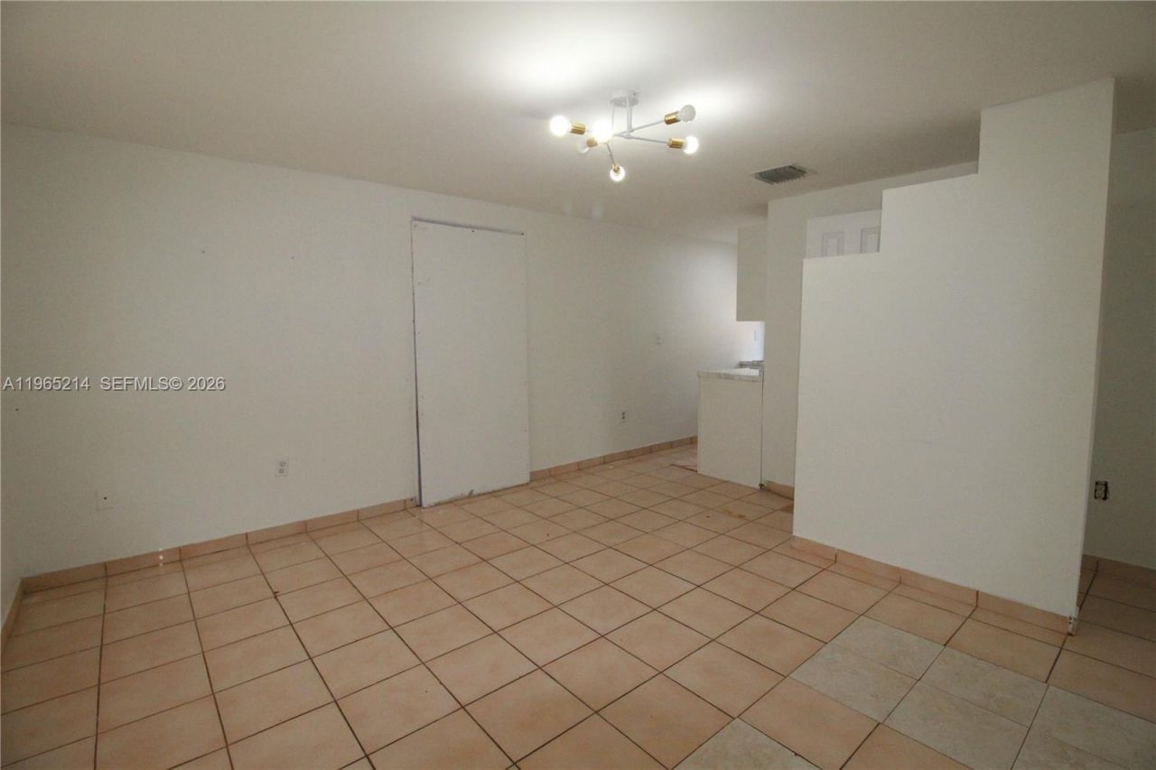 3235 SW 93rd Ct, Miami, FL 33165 Photo