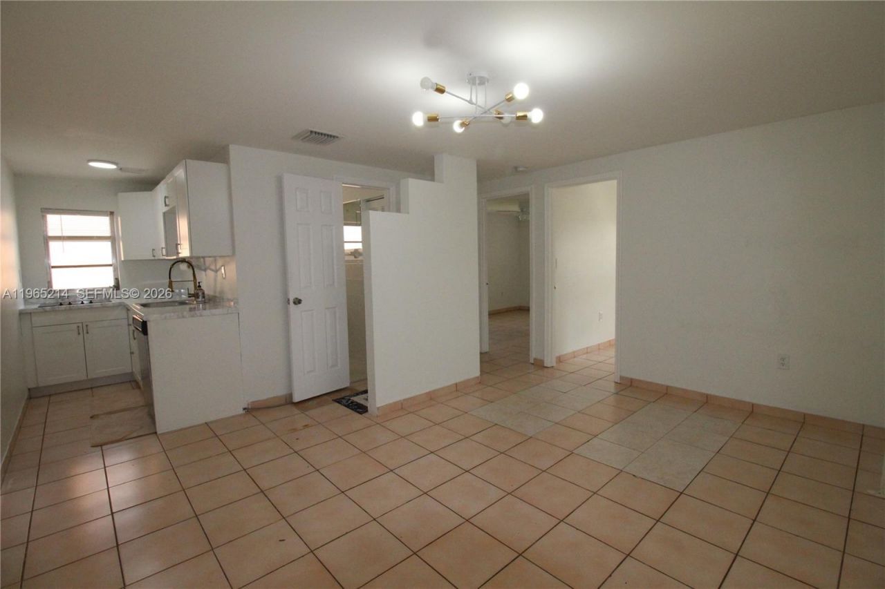 3235 SW 93rd Ct, Miami, FL 33165 Photo