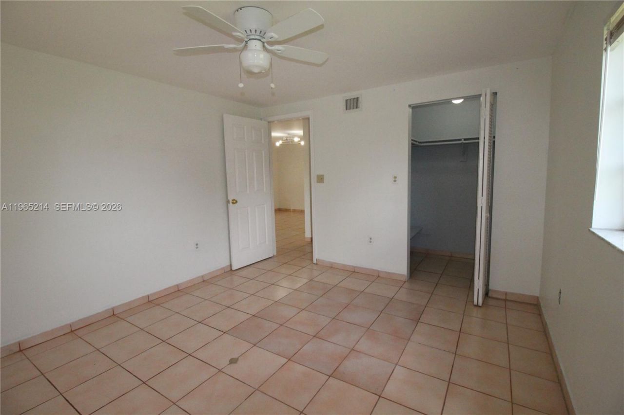 3235 SW 93rd Ct, Miami, FL 33165 Photo