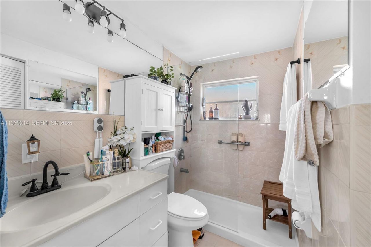 3235 SW 93rd Ct, Miami, FL 33165 Photo