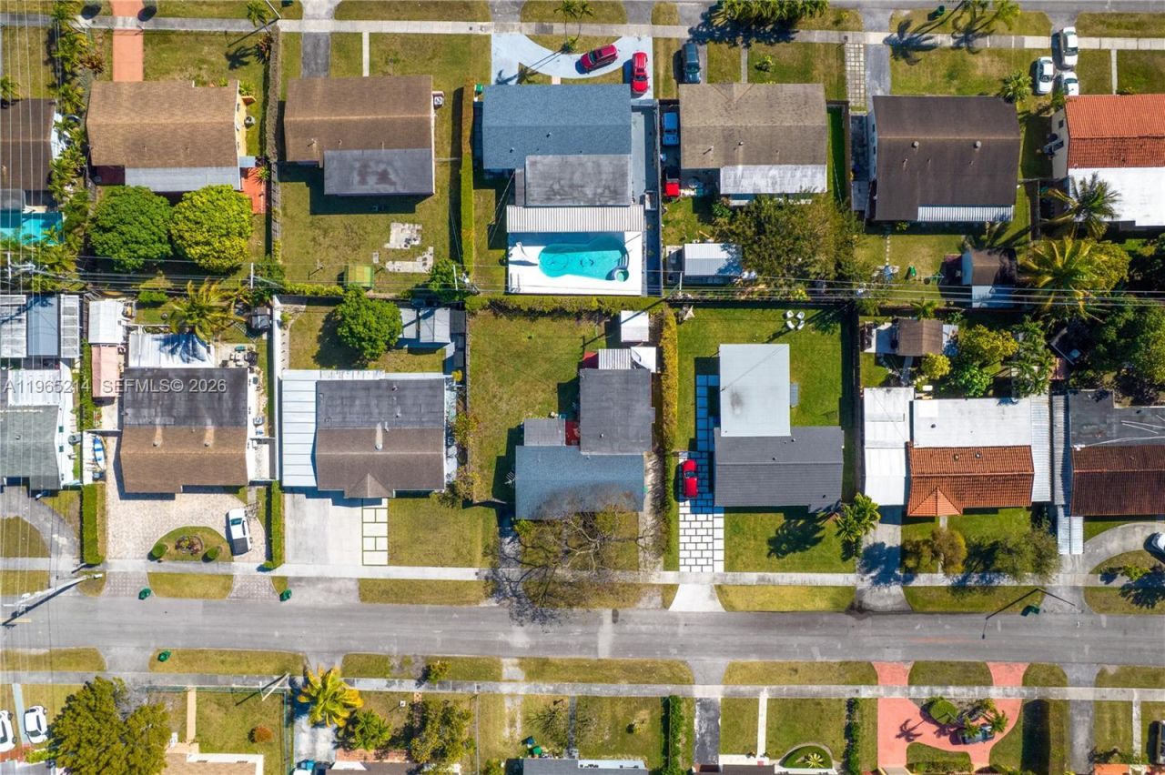 3235 SW 93rd Ct, Miami, FL 33165 Photo