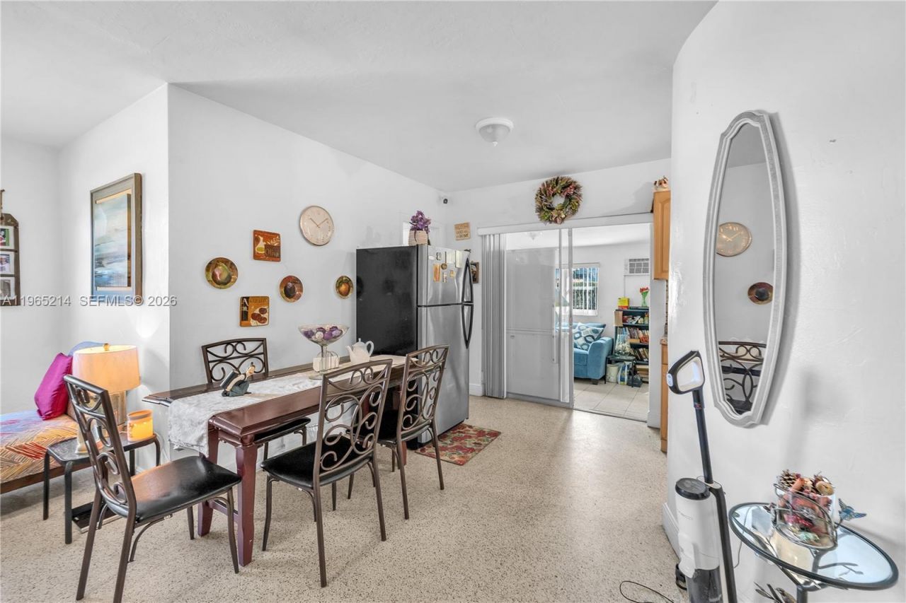 3235 SW 93rd Ct, Miami, FL 33165 Photo