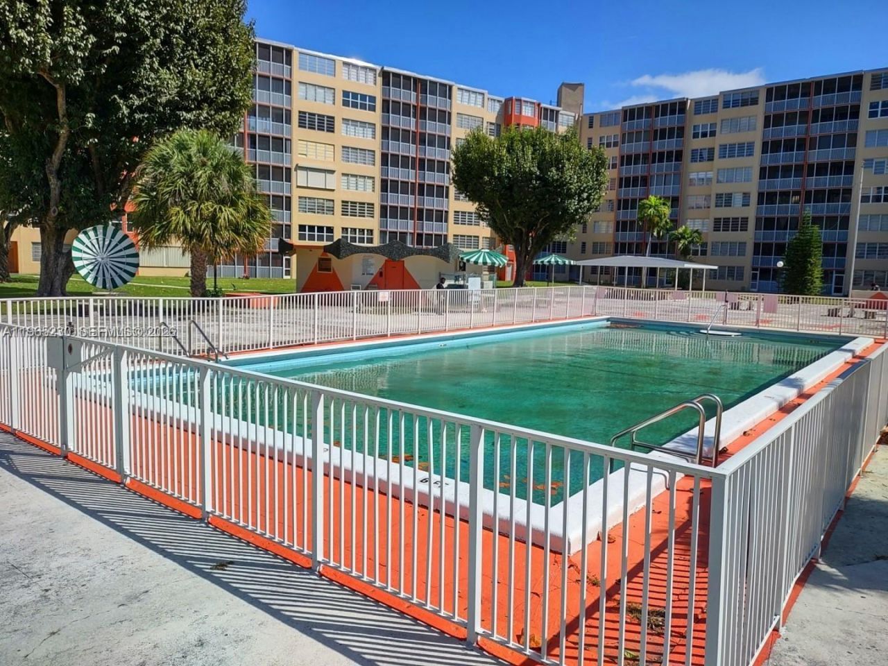 1690 NE 191st St , Unit 315-1, Miami, FL 33179 Photo