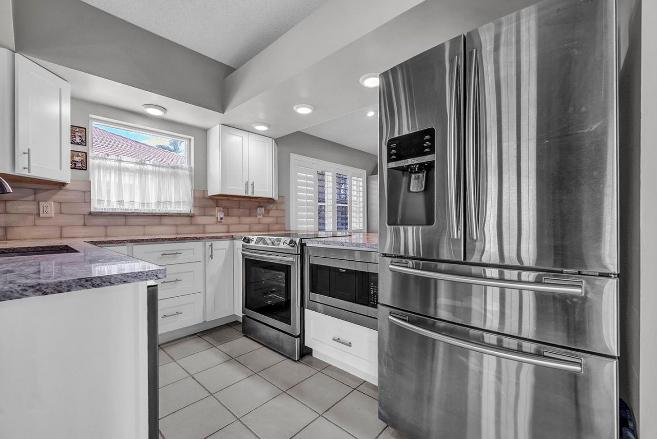 11001 Lakemore Lane, Unit C, Boca Raton, FL 33498 Photo