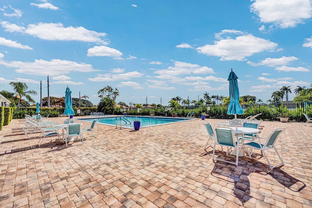 11001 Lakemore Lane, Unit C, Boca Raton, FL 33498 Photo