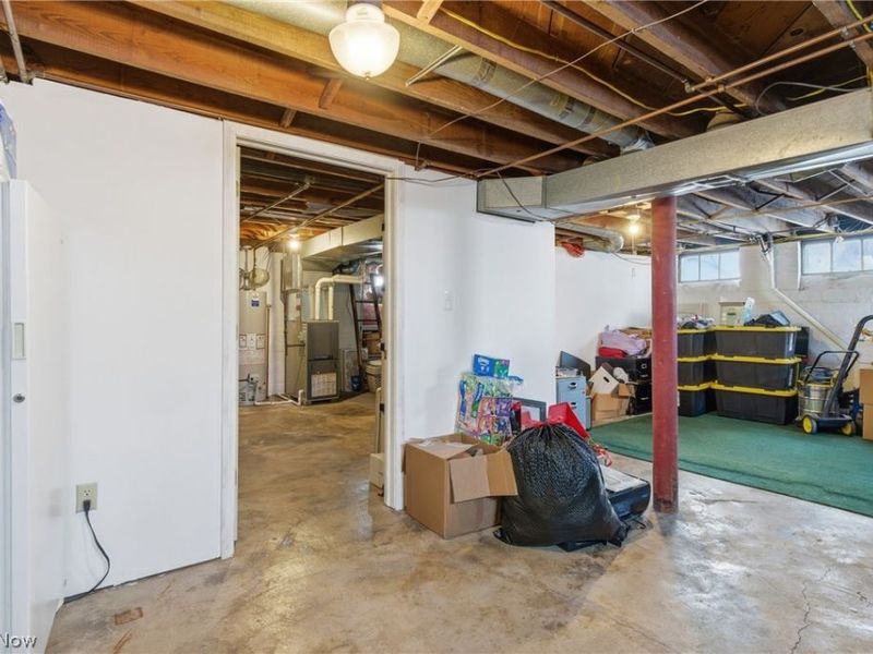 211 W Bridge Street, Berea, OH 44017 Photo 16