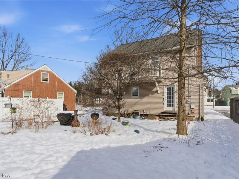 211 W Bridge Street, Berea, OH 44017 Photo 23