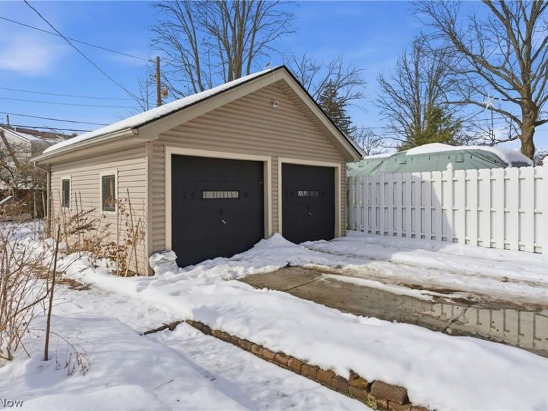 211 W Bridge Street, Berea, OH 44017 Photo 25