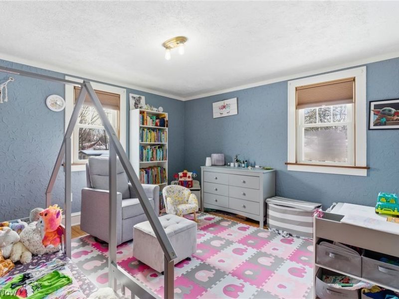 211 W Bridge Street, Berea, OH 44017 Photo 8