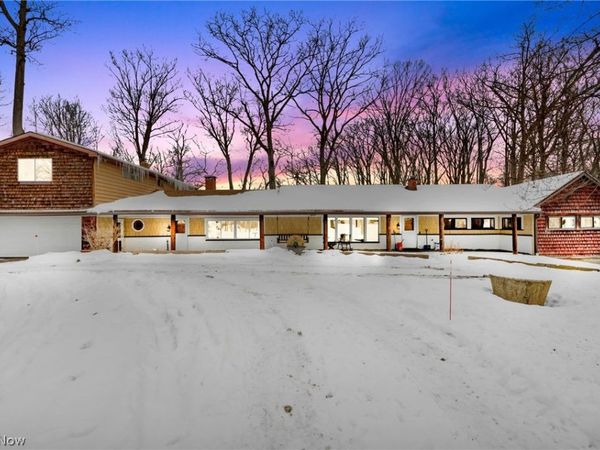 22791 Harms Road, Euclid, OH 44143