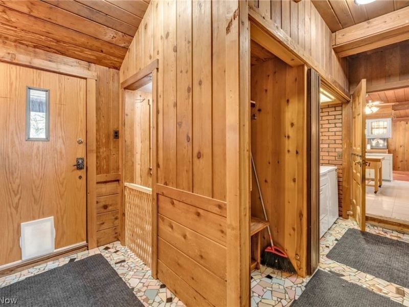 22791 Harms Road, Euclid, OH 44143 Photo 20