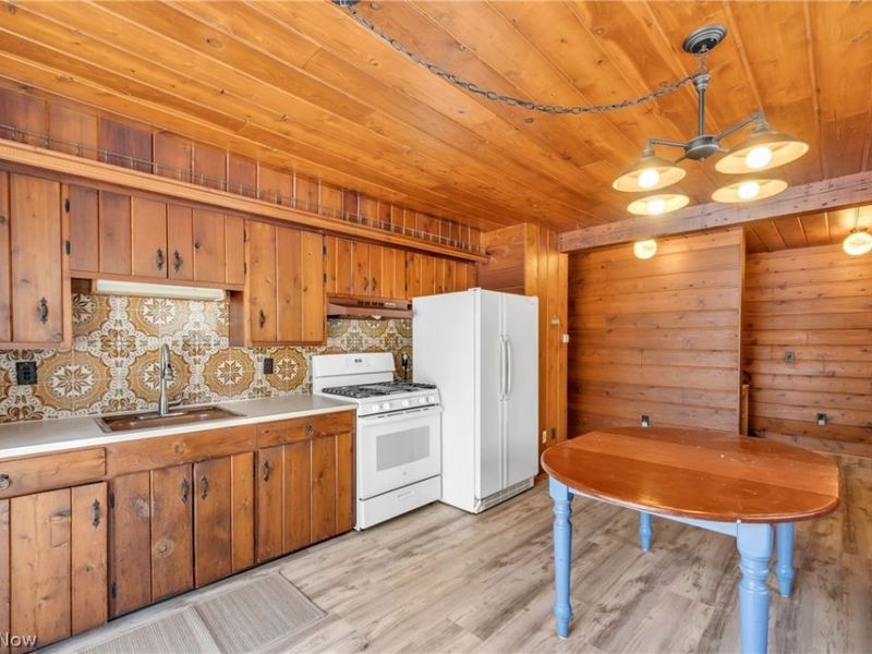 22791 Harms Road, Euclid, OH 44143 Photo 25