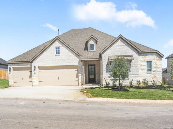 256 Lawrence Drive, Castroville, TX 78009
