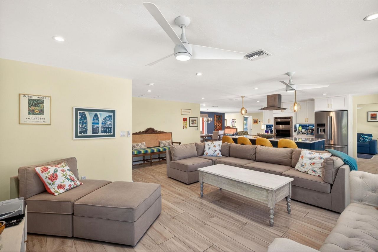 1065 Fish Crow Rd, Sanibel, FL 33957 Photo