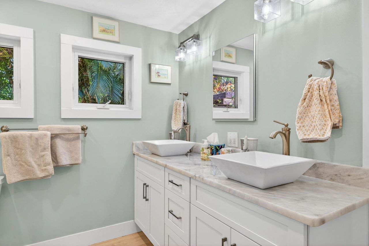 1065 Fish Crow Rd, Sanibel, FL 33957 Photo