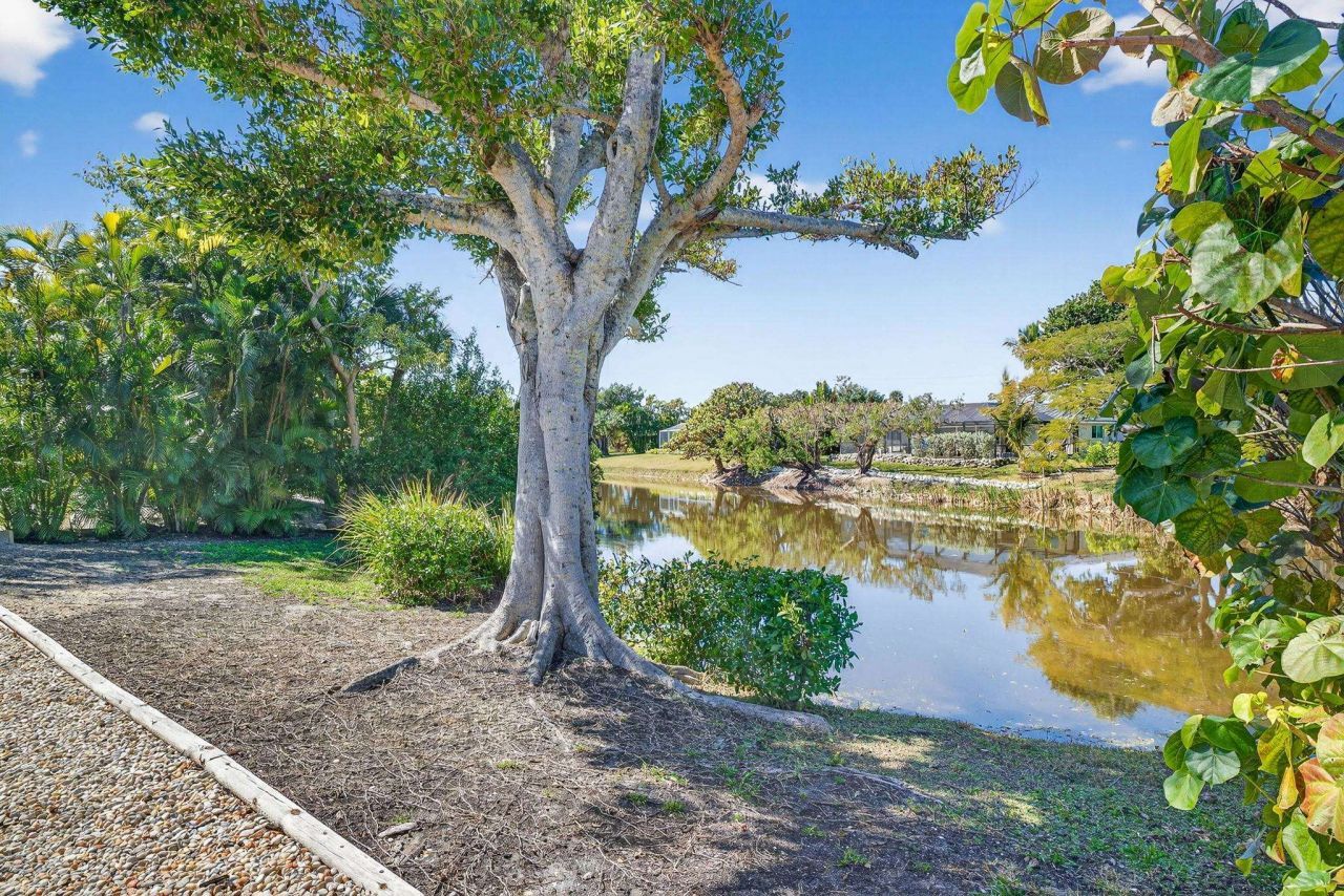 1065 Fish Crow Rd, Sanibel, FL 33957 Photo