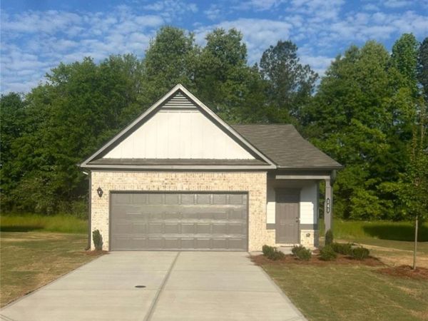 141 Andros Loop, Dalton, GA 30721
